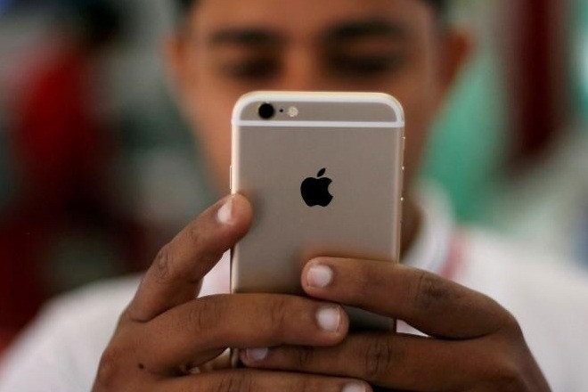 iphone slowdown, iphone slowdown row, probe in iphone slowdown, apple iphone slowdown