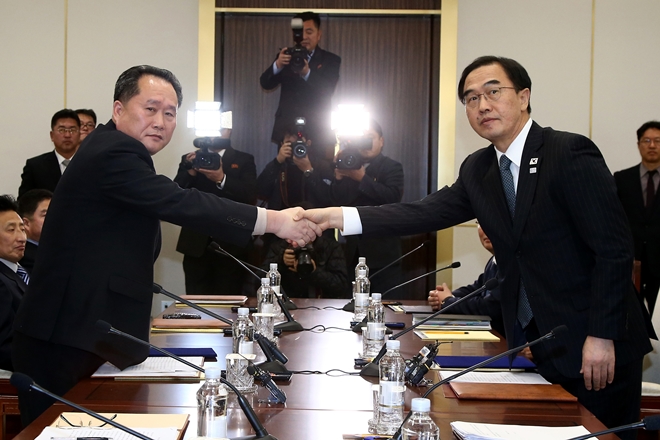 US hails North, South Korea talks after two years - World News | The ...
