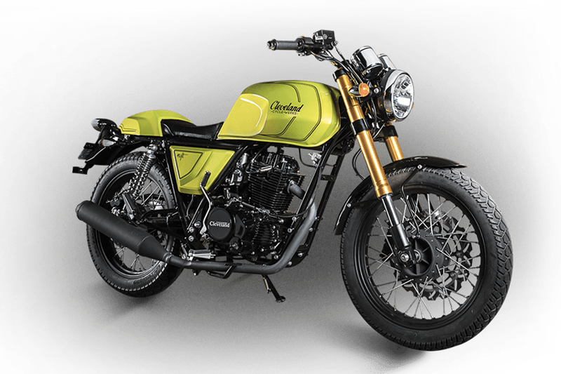 First up is the new Cleveland Cyclewerks Misfit. The motorcycle gets its power from a 250cc engine. The power and torque outputs are not confirmed at the moment and the figures will be revealed at Auto Expo 2018. The bike gets a big 320mm petal disc brake at the front for a decent stopping power.