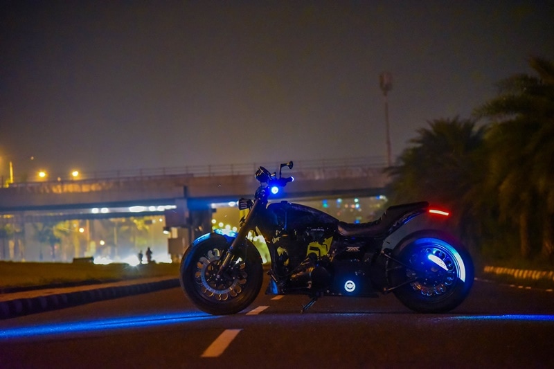 The Nataraj's tank cap is personalised with the owner's details and there are lights fitted in the front and rear that highlight the shape in the dark. For an exhaust, it gets a uniquely finished side mounted triangular canister. <strong>For regular updates on social media, please follow our <a href="https://www.facebook.com/expressdrives/">Facebook</a> and <a href="https://twitter.com/ExpressDrives">Twitter</a> accounts. Subscribe to our <a href="https://www.youtube.com/channel/UCJwhZJy9UhfZvlLS2Xy-1Qg">YouTube</a> channel for automotive videos.</strong>