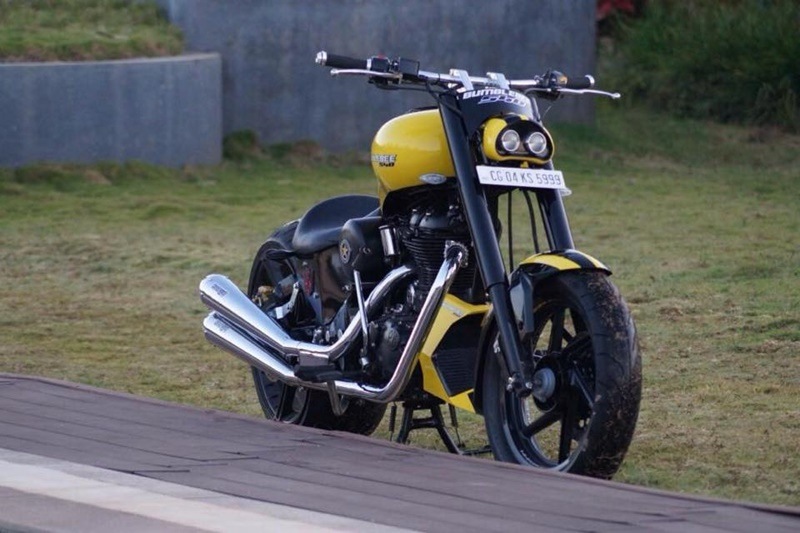 Bumblebee 540 is inspired by the very popular Hollywood film Transformer's character, the Bumblebee. While it will not transform into a giant robot which has a sense of humour, but then do you really need it to? It looks rather quite cool, especially with the headlamp setup which gives it a look which makes it look alive, if you know what I mean. For regular updates on social media, please follow our <strong><a href="https://www.facebook.com/expressdrives/">Facebook</a></strong> and <strong><a href="https://twitter.com/ExpressDrives">Twitter</a></strong> accounts. Subscribe to our <strong><a href="https://www.youtube.com/channel/UCJwhZJy9UhfZvlLS2Xy-1Qg">YouTube</a></strong> channel for automotive videos.