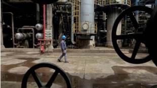 Oil prices, Asia, OPEC, Prices for Brent crude oil futures, Asian refiners, Russia, global economic growth, supply of oil products, Chinese diesel exports