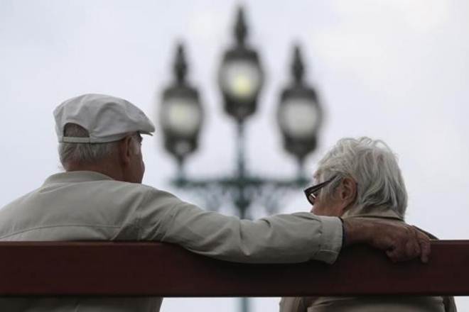 pension plan, plan for retirement, Bajaj Capital, Sovereign Gold Bonds, RBI, India, Employees Provident Fund, NPS, retirement age