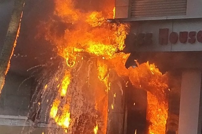 Fire breaks out in Surat gujarat rescue operation on Fire breaks out in Surat gujarat rescue operation on