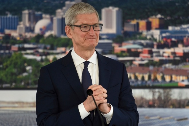 iPhone Slowdown, iPhone Battery Slowdown, iPhone Battery Health, iOS 11, Tim Cook, Apple, Apple CEO. (Source: AP)