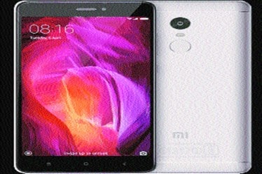 Xiaomi, Samsung, Smartphones in India, Xiaomi smartphones price, Samsung smartphones