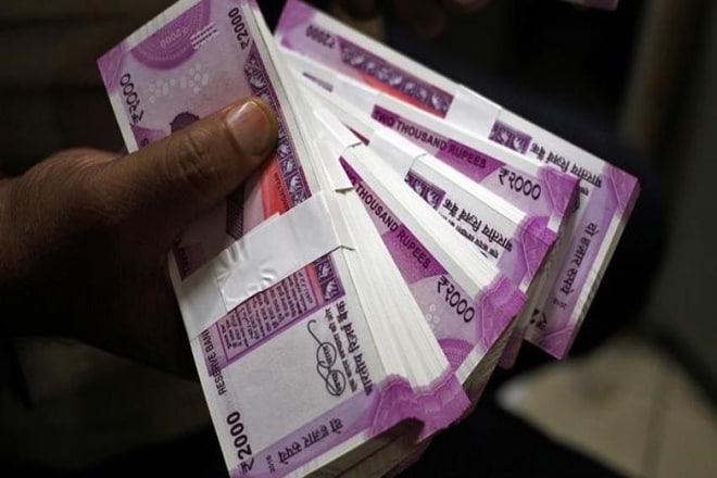 save tax, save income tax, save tax through 80d, save tax via 80ddb, save tax sections, save tax via 28a, section 80tta, 80g section, save tax through 80gga, 5 poniters for tax saving, टैक्स बचाएं