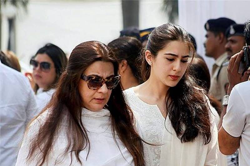 IN PICS | Sridevi funeral: Huge number of fans, Bollywood bigwigs pay last respects to legendary Bollywood actress