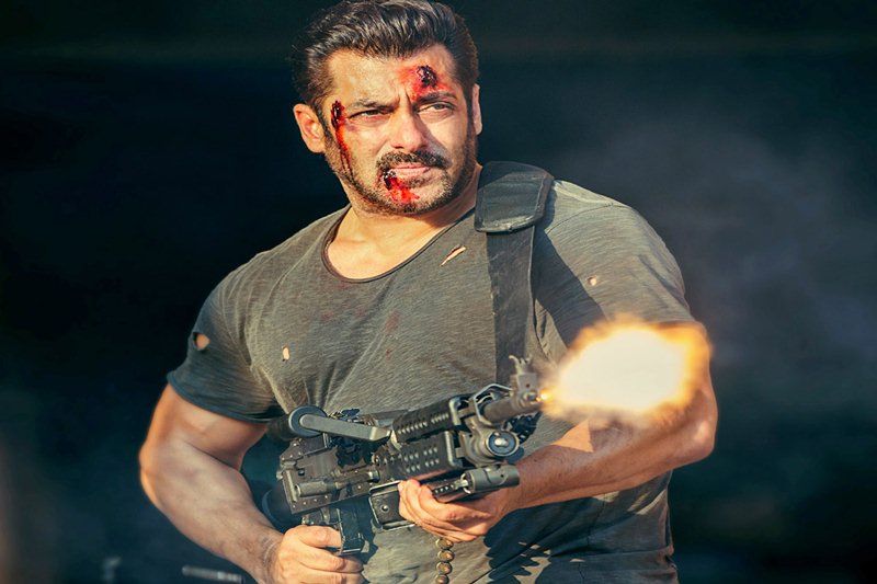 padman box office collection, padman, akshay kumar, padmaavat, aiyaary, tiger zinda hai, 1921, 1921 zarine khan, ranveer singh, deepika padukone, salman khan, katrina kaif, aiyaary box office collection, tiger zinda hai box office collection, padmaavat box office collection