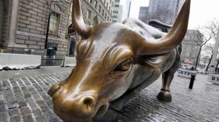 US Stocks trade higher (Source: Reuters)