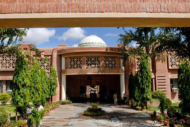 IIM Lucknow decides to withdraw academic support which it is currently lending to IIM Sirmaur IIM Lucknow decides to withdraw academic support which it is currently lending to IIM Sirmaur