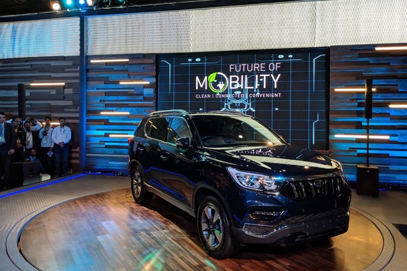 Mahindra's second attempt at selling the Rexton in India, will happen without the Ssangyong badge. Interestingly even the Rexton name has not been finalized. Who knows? This Fortuner Rival might just be called the XUV700.