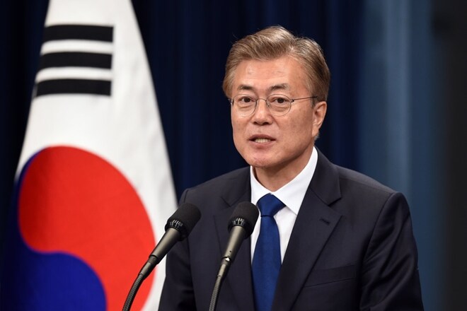 South Korea, Moon Jae in, North Korea, china summit, South Korean honour guards, Kim Jong Un