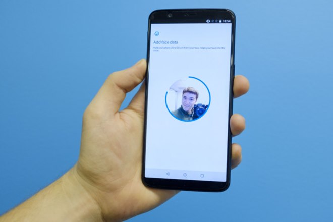 OnePlus has started rolling out an incremental or phased update of Oxygen OS 5.0.4 for the OnePlus 5T.