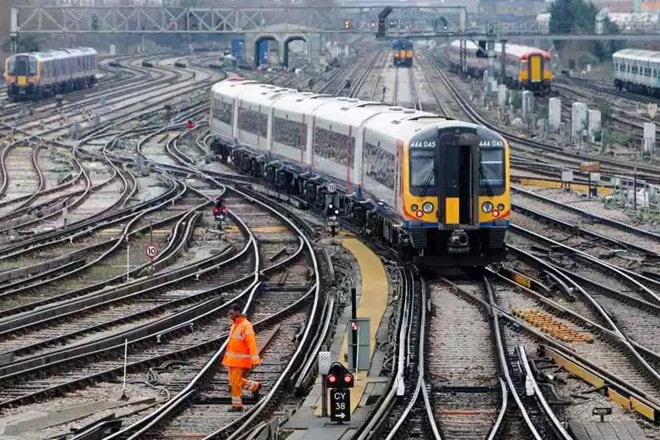 budget, budget 2018, railway budget, railway budget 2018, union budget, union budget 2018, union budget india, budget india 2018, west bengal, rail network, rail network electrified, eastern railway