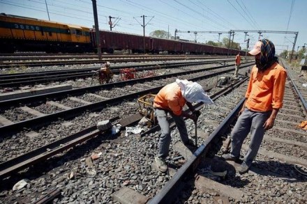 Indian Railways, railway tracks, railway tracks safer, track maintenance system, Railway track maintenance system, track inspection, repair and maintenance