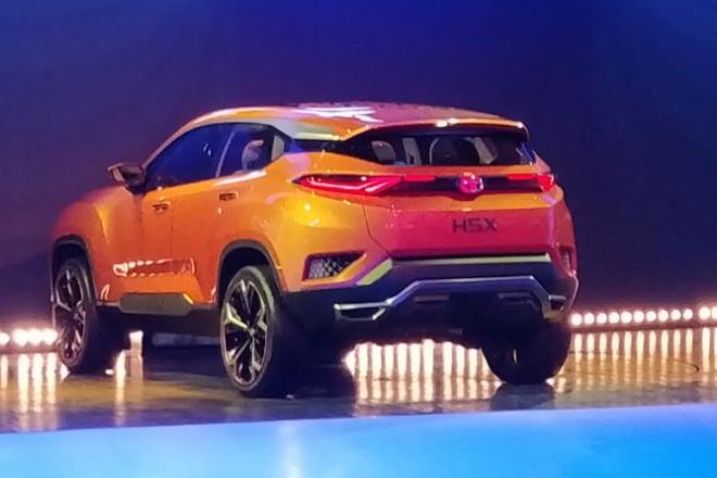 The SUV has a sharp angular jaw line that is only accented by the High-set LED headlamps and grill. As you move further to the front of the H5X, separated by Tata’s signature humanity line is a sharp angular bumper that has what appears to be a design heavy fog lamp enclosure featuring what Tata has referred to as a ‘tri-arrow pattern'. Lines and light are a big part of the angular H5X’s design! Although Tata are yet to reveal what motor the H5X concept will be running, it is likely that it will compete against the likes of the XUV 500 once launched.