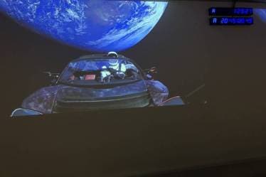 SpaceX, SpaceX falcon heavy, SpaceX flacon heavy launch, falcon heavy, falcon heavy launch, SpaceX falcon heavy launch images, SpaceX falcon heavy launch videos, falcon heavy launch visuals, elon musk