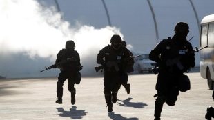 olympic guards, virus outbreak, olympic, winter olympics, winter olympics 2018, pyeongchang winter olympics, winter olympics security gyards, norovirus infection