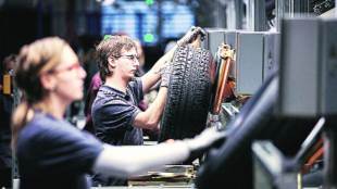 Apollo Tyres, Apollo, Apollo stock rating, Apollo Tyres stock rating, Apollo Tyres stock, stock rating, Credit Suisse, market