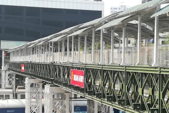 New FOB at Elphinstone Road, built by Indian Army is now open for Mumbaikars