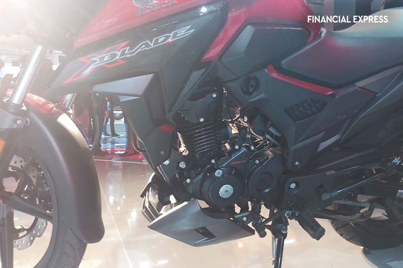 The X-Blade will be powered by a 160 cc single-cylinder engine developing 13.93 hp and 13.9 Nm of torque at 6,000 rpm. The engine will be mated to a 5-speed transmission with a one-down, four up shift pattern.