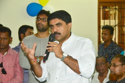 vijai sardesai goa, vijai sardesai twitter, vijai sardesai comment, vijai sardesai controversy, goa tourism, goa tourist, haryana, north indians, domestic tourist, foreign tourist