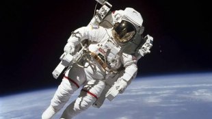 NASA astronauts, Russian cosmonaut, Earth from ISS, ISS, International Space Station