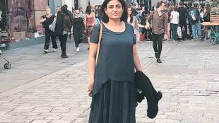  screenwriting, books, The Conquest of Happiness, Bertrand Russell, Sapiens, Yuval Noah Harari