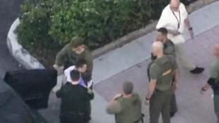 Florida school shooting, gun laws, gun laws in US, Emma Gonzalez, Marjory Stoneman Douglas high school, Parkland, Parkland shooting, florida shooting, US shooting