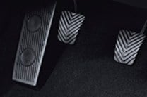  During times of simultaneous operation of brakes & acceleration pedal, the smart pedal overrides the accelerator pedal & applies brake only. 