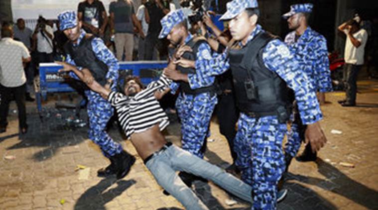 Maldives, Maldives government, Abdulla Yameen, Mohamed Nasheed , Supreme Court, Yameen government,  Sri Lanka, Maldivian Democratic Party