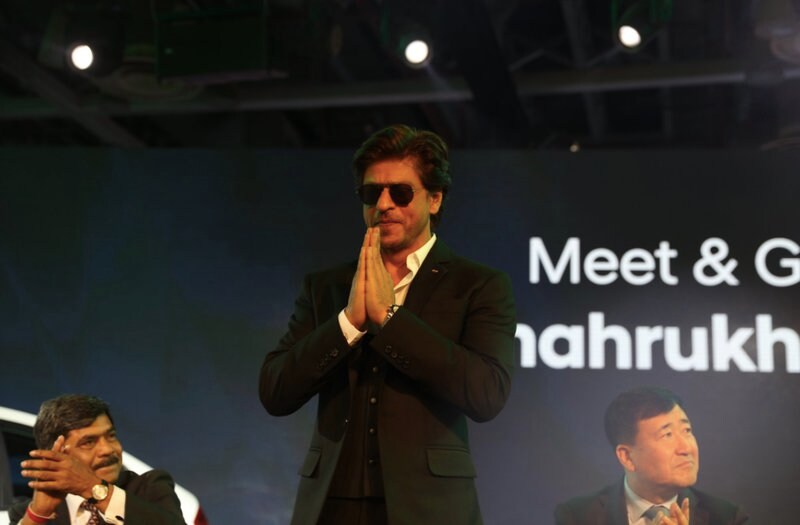 Auto Expo 2018: Bollywood's King Khan and also the Corporate Brand Ambassador of Hyundai Motor India, Shah Rukh Khan attended the Auto Expo and Hyundai's Pavillion and launched the ‘Swachh Can’, a portable bin for all Hyundai Cars under its new CSR Pillar for India- ‘Swachh Move’ supporting the nationwide campaign Swachh Bharat Abhiyan. Shah Rukh Khan is associated with Hyundai for years now and his presence brought in a lot of energy and charm at the Hyundai's stall at Auto Expo 2018.