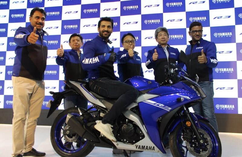 Auto Expo 2018: Another tradition kept alive during Auto Expo 2018 was by Yamaha Motor India and its brand ambassador John Abraham launching the new 2018 Yamaha R3. The company also launched the all-new Yamaha YZF-R15 at the Auto Expo 2018 and showcased an array of new products incuding scooters.