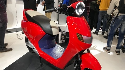 Auto Expo 2018: Twenty Two Motors Flow features explained, from drag mode to cloud connectivity