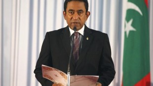 Maldives, Maldives government, Abdulla Yameen, Mohamed Nasheed , Supreme Court, Yameen government,  Sri Lanka, Maldivian Democratic Party