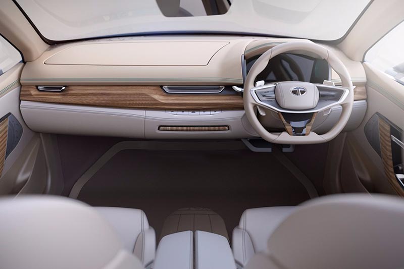 The design inside the Tata E-Vision seems to be centred around the minimal use of technology in order to maximise the space inside the cabin. The two digital intefaces behind the instrument panel appear only when needed by the users.