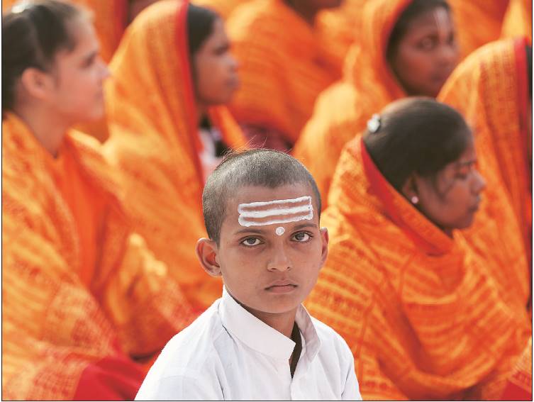 why i am a hindu, why i am a hindu book review, shashi tharoor, hindutva, hinduism