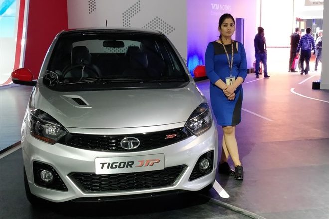 The Tiago and Tigor JTPs will get their 110 hp turbo charged motor from the Nexon’s punchy torque set motor. Cosmetically, the JTP siblings get a lot to set them apart from their standard car donor cars. The front bumper get a large functional air dam, a cosmetically large fog lamp housing with red embellishments, the bonnet and the fenders too get air vents. Smoked projector lamps and a rear diffuser are also included in the plethora of subtle visual updates. The Tiago and Tigor JTP also get diamond cut alloy wheels although with modest 15 inch rims.