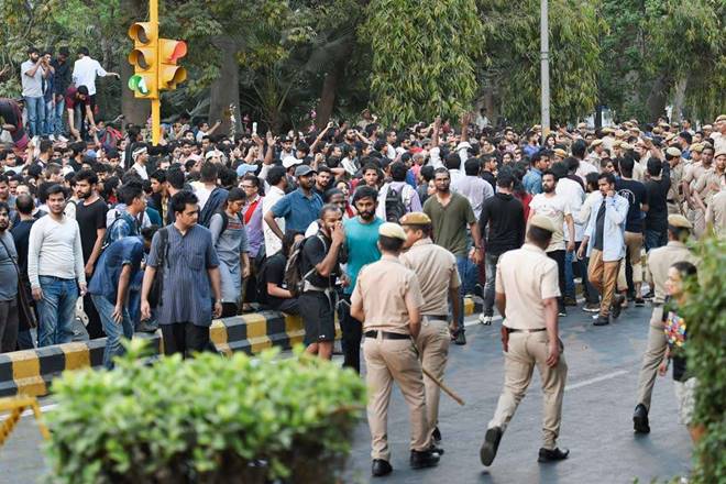 JNU protest, media, manhandling of woman journalist, woman journalist, Delhi Police, Delhi Police apologises, JNU case