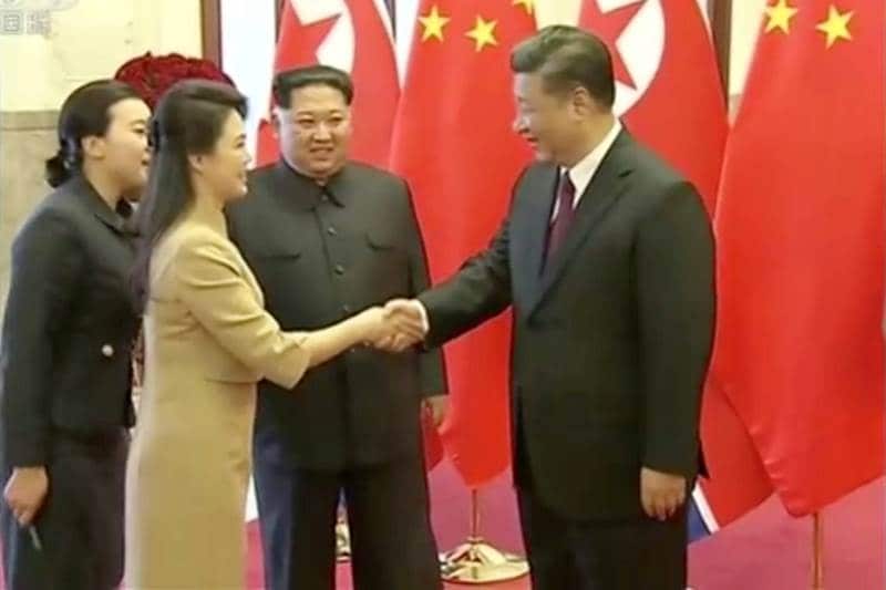 kim jong un, n korea kim jong un, kim, kim jong wife, kim jong un china, kim jong un in china, xi jinping, china, kim jong train, kim jong un train
