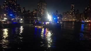 New York City, east river, helicopter crash, Federal Aviation Administration, Eurocopter AS350, world news