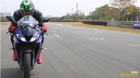 2018 Yamaha R15 V3 First ride Review: Pocket rocket now faster, efficient and great fun!
