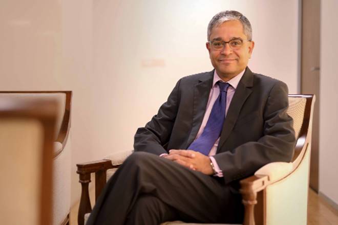 executive director of Axis Bank rajiv anand, axis bank, rajiv anand