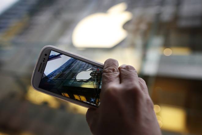 apple, samsung, lg, mobile, handset, smartphone, display market, technology apple, samsung, lg, mobile, handset, smartphone, display market, technology
