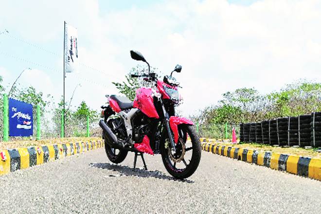 TVS Apache RTR 160 4V , tvs bike, automobile industry