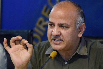 Delhi budget, delhu budget 2018, Delhi budget 2017, Mnaish Sisodia, Delhi Economic Survey, Delhi Economic Survey 2017-18, Economic Survey, Delhi budget 2017-18, Manish Sisodia, Arvind kejriwal, Delhi government debt, per capita income of Delhi