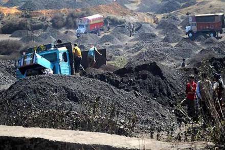 It also allowed miners to sell at 25% of unusable produce in the open market even in case of assets linked to specified captive end-uses. 