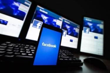 facebook, facebook log in, facebook update, facebook upgrade, cambridge analytica, mark zuckerberg, facebook scam, facebook data breach