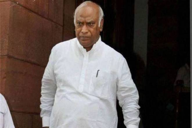Mallikarjun Kharge letter to pm modi rejecting lokpal meet invitation Mallikarjun Kharge letter to pm modi rejecting lokpal meet invitation